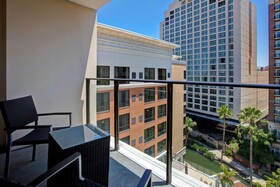 Hampton Inn & Suites San Antonio Riverwalk