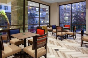 Hampton Inn & Suites San Antonio Riverwalk