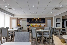 Hampton Inn San Antonio-Downtown (River Walk)
