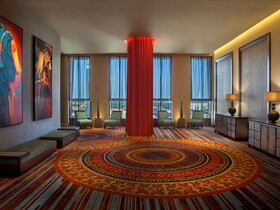 Hilton Palacio del Rio