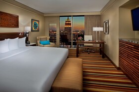 Hilton Palacio del Rio