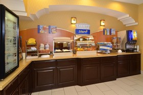Quality Inn & Suites Airport North