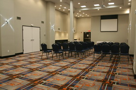 Holiday Inn Express & Suites San Antonio Medical-Six Flags