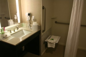 Holiday Inn Express & Suites San Antonio Medical-Six Flags