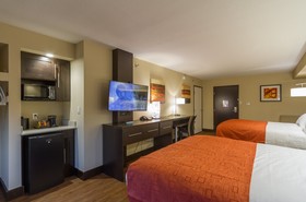 Holiday Inn Express & Suites San Antonio Medical-Six Flags