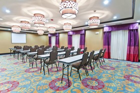 Holiday Inn Express And Suites San Antonio SE by AT&T Center