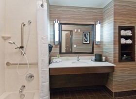 Holiday Inn Express And Suites San Antonio SE by AT&T Center