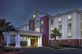 Holiday Inn Express Hotel & Suites San Antonio-West (Seaworld Area)