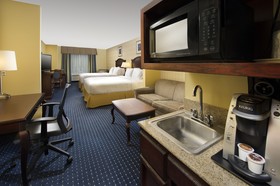 Holiday Inn Express Hotel & Suites San Antonio-West (Seaworld Area)