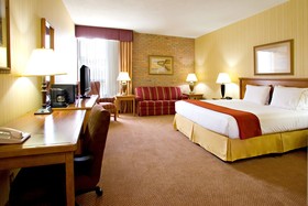Holiday Inn Express San Antonio Airport