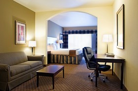 Holiday Inn Express & Suites San Antonio NW-Medical Area