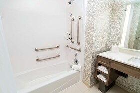 Home2 Suites By Hilton San Antonio At The Rim