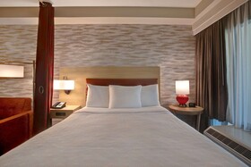 Home2 Suites by Hilton San Antonio Riverwalk