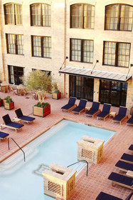 Hotel Emma