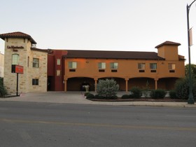 Knights Inn La Hacienda Alamo Dome - Riverwalk