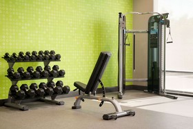La Quinta Inn & Suites by Wyndham San Antonio Seaworld/Lafb