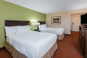 La Quinta Inn & Suites by Wyndham San Antonio Medical Ctr NW