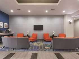 La Quinta Inn & Suites by Wyndham San Antonio Northwest