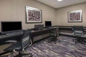 La Quinta Inn & Suites by Wyndham San Antonio Riverwalk