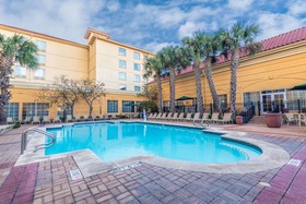 La Quinta Inn & Suites by Wyndham San Antonio Riverwalk