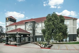 Spark by Hilton San Antonio Dominion