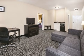 Spark by Hilton San Antonio Dominion