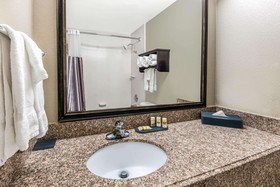 La Quinta Inn by Wyndham San Antonio Brooks City Base
