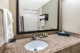 La Quinta Inn by Wyndham San Antonio Brooks City Base
