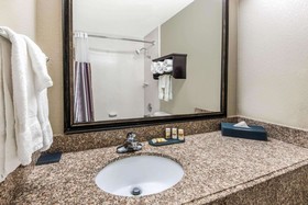 La Quinta Inn by Wyndham San Antonio Brooks City Base