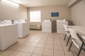 La Quinta Inn by Wyndham San Antonio Brooks City Base
