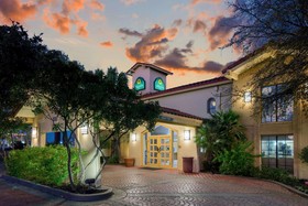 La Quinta Inn San Antonio I-35 N at Rittiman Road