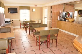 Baymont by Wyndham San Antonio South Park