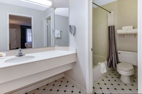 La Quinta Inn By Wyndham Ih-10 West San Antonio Tx