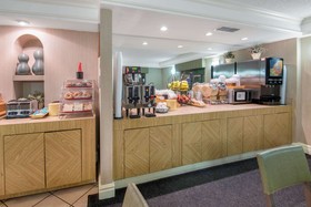 La Quinta Inn by Wyndham San Antonio Market Square