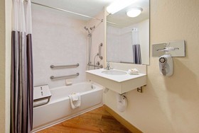 La Quinta Inn by Wyndham San Antonio Market Square