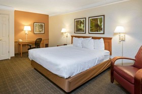 La Quinta Inn by Wyndham San Antonio Market Square