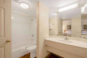 La Quinta Inn by Wyndham San Antonio Market Square