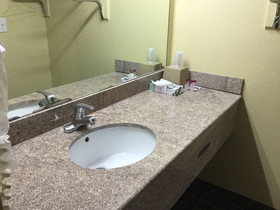 Luxury Inn & Suites Seaworld