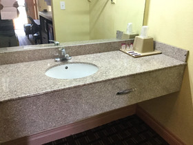 Luxury Inn & Suites Seaworld