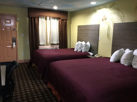 Luxury Inn & Suites Seaworld