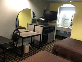 Luxury Inn & Suites Seaworld