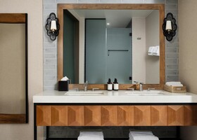 Plaza San Antonio Hotel & Spa  Autograph Collection