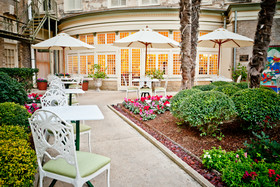 Menger Hotel