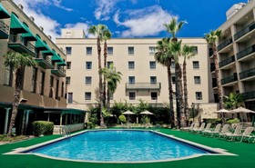 Menger Hotel