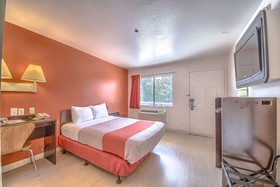 Motel 6 San Antonio - Fiesta