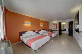 Motel 6 San Antonio Downtown - Market Square