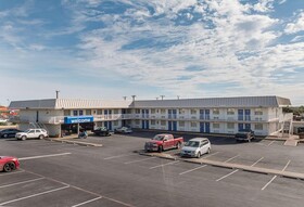 Motel 6 San Antonio I-10 West