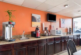 Motel 6 San Antonio I-10 West