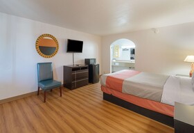 Motel 6 San Antonio I-10 West