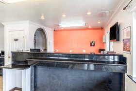 Motel 6 San Antonio - Splashtown